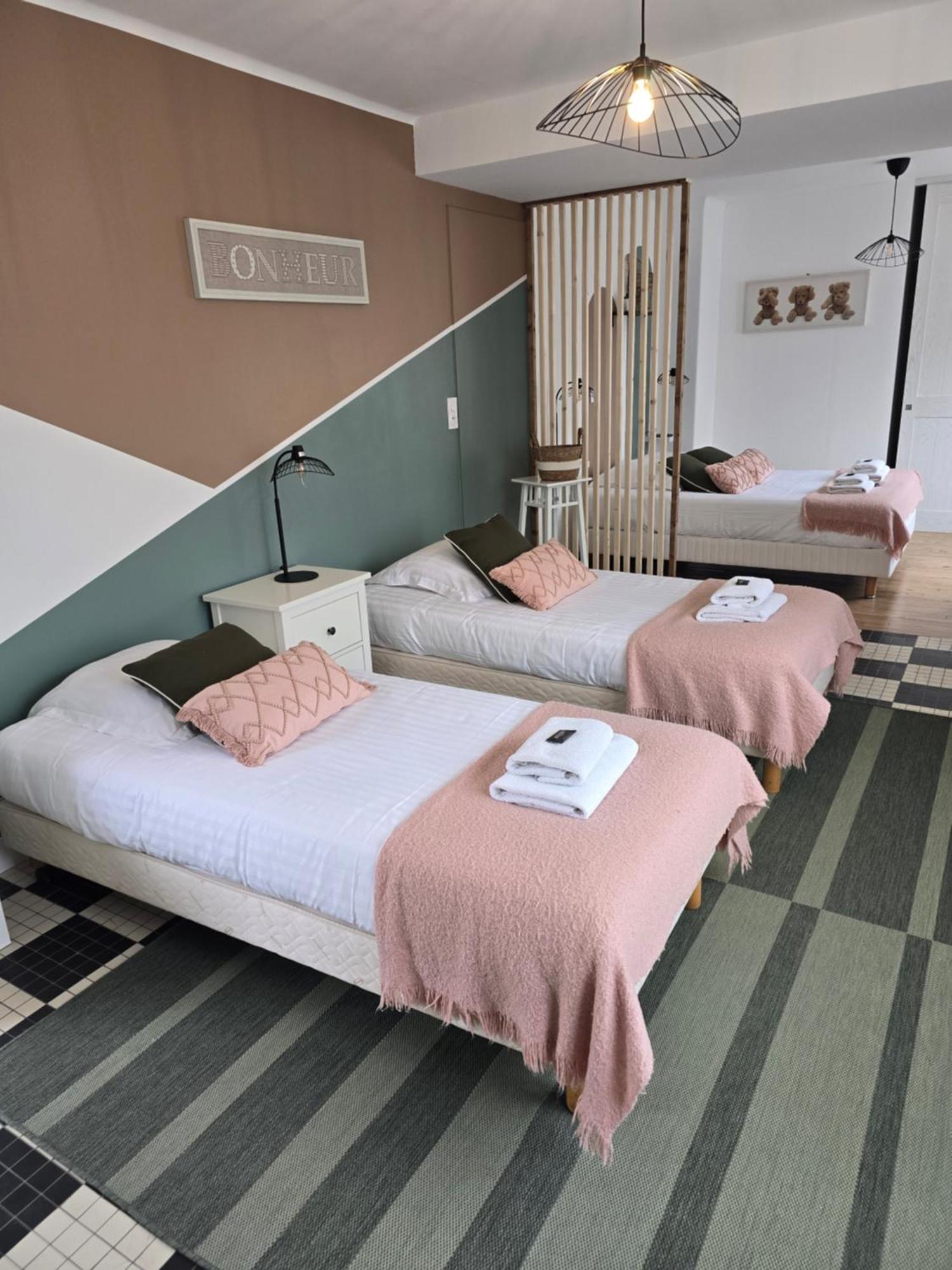 Hotel L'Ideal Le Mountbatten Arromanches-les-Bains Exteriér fotografie